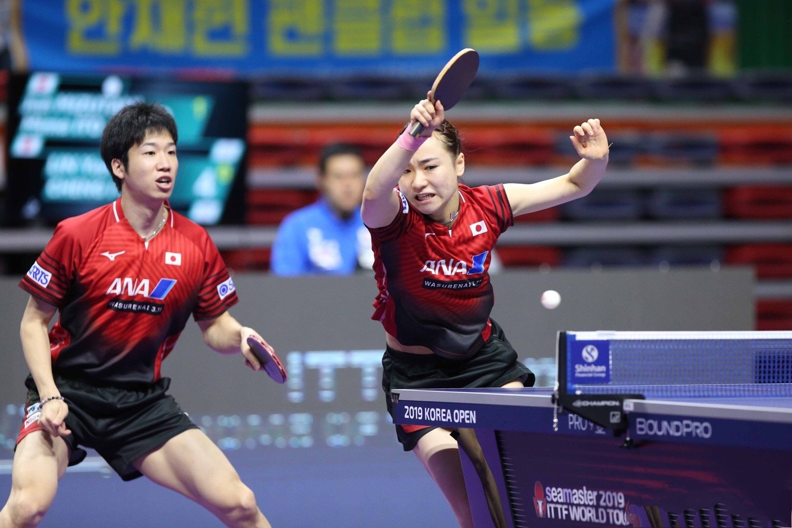 日本队险胜泰国队,黄鸭组合关键制胜 日本队险胜泰国队,黄鸭组合关键制胜