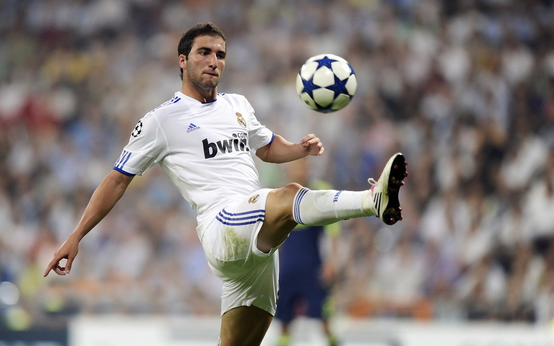 风城新王登基，拉文关键先生本色，爵士横扫雷霆背后的战术革命